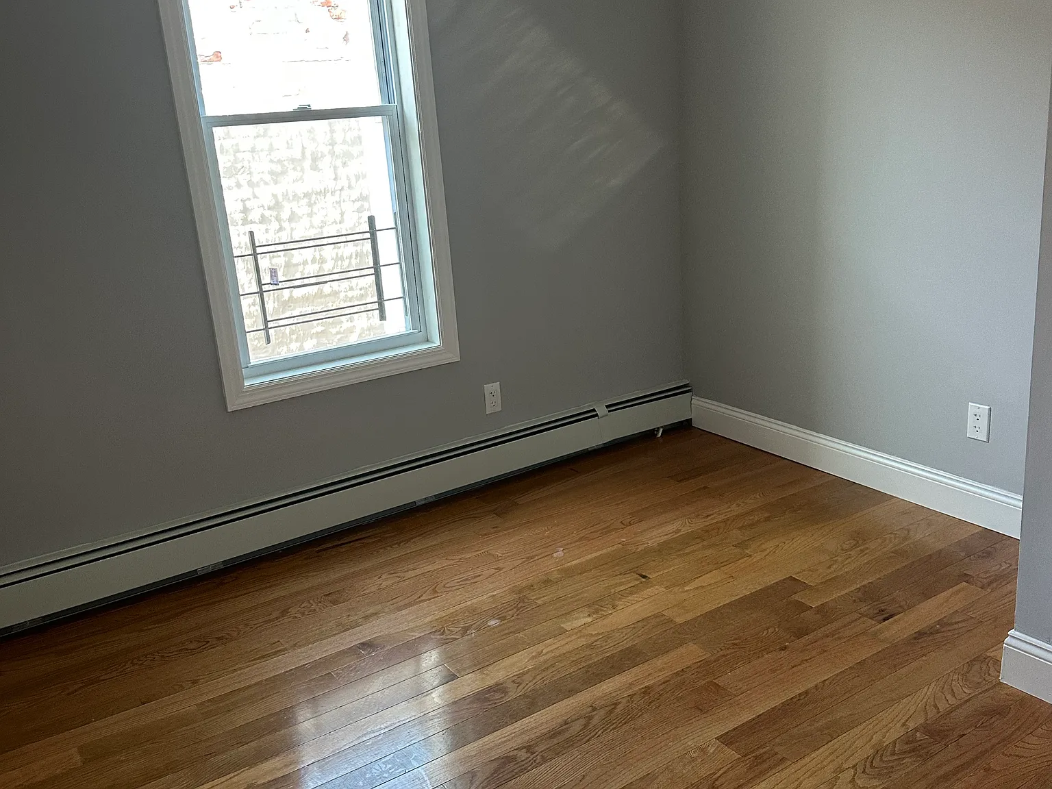 6 bed, $5,345 — Photo 4