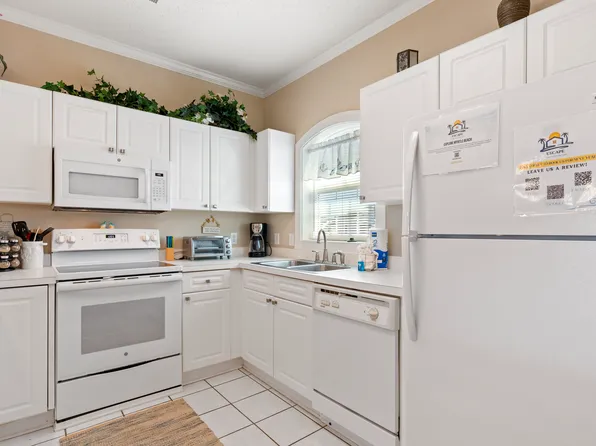 4843 Carnation Cir APT 305, Myrtle Beach, SC 29577