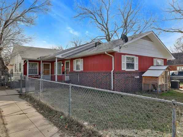 2046 S Gold St #2048, Wichita, KS 67213