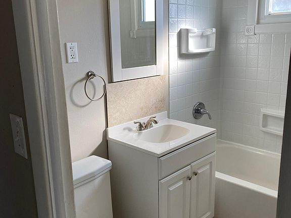 5th image of 4789 Willowbrook Dr