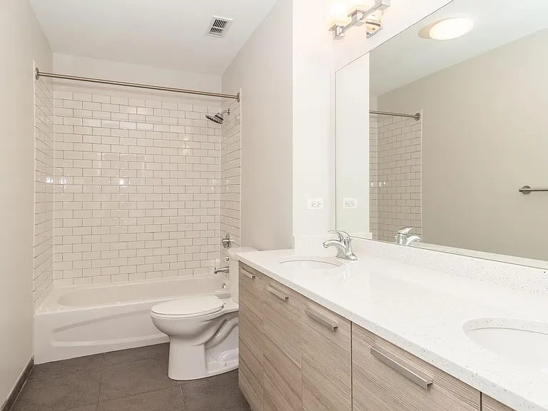 en Suite Bathroom