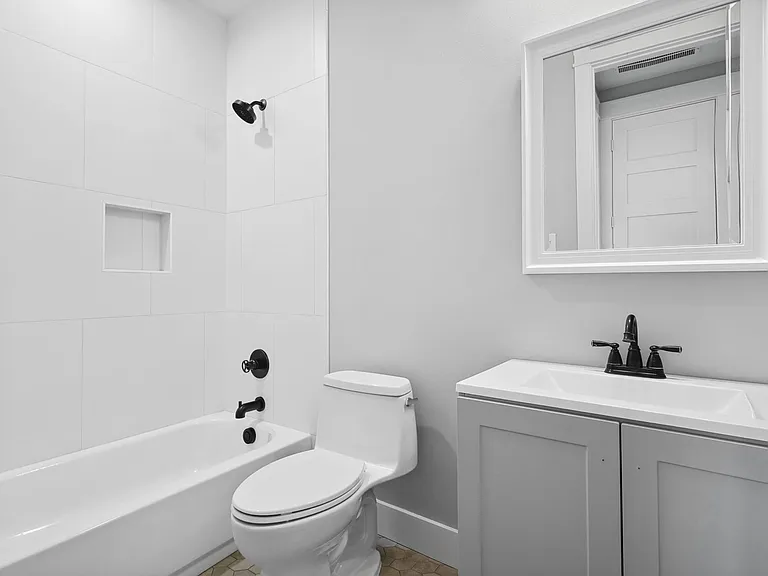 134 Crawford Rd — Photo 13