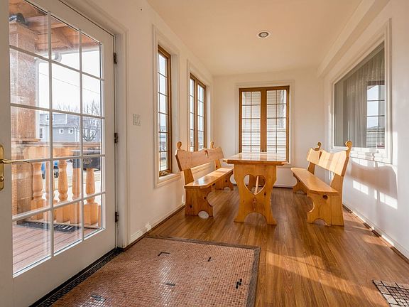 3rd image of 4310 N Meade Ave #1