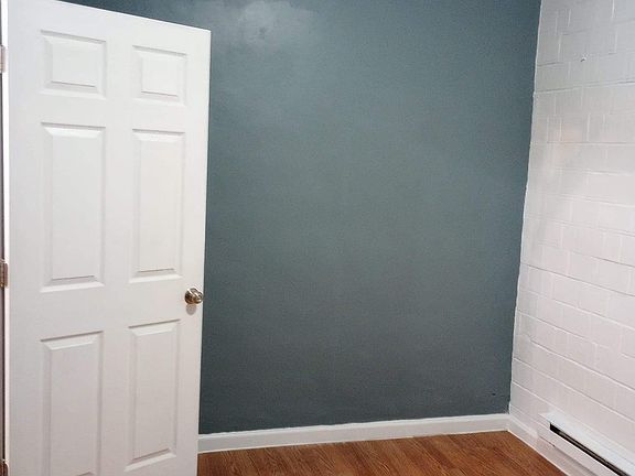 4th image of 72 S Ohio Ave #7