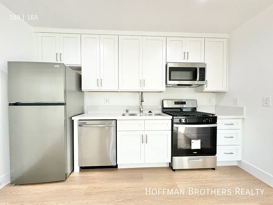 1 bed, $2,195 — Photo 2