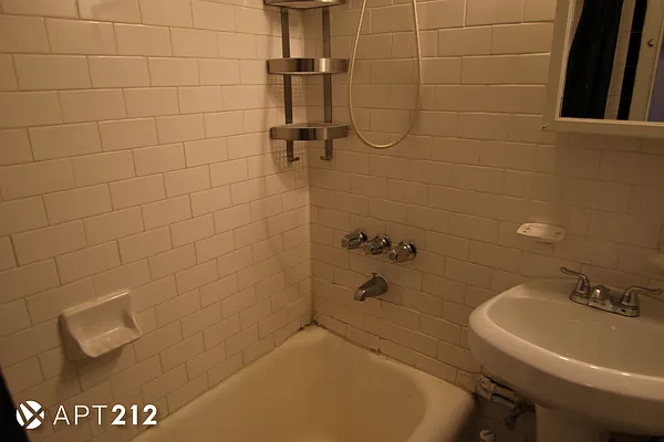 Rented by APT212 INC | media 28