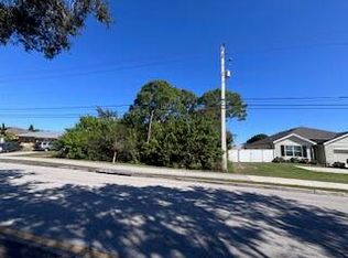 2249 SE Lennard Rd, Port Saint Lucie, FL 34952