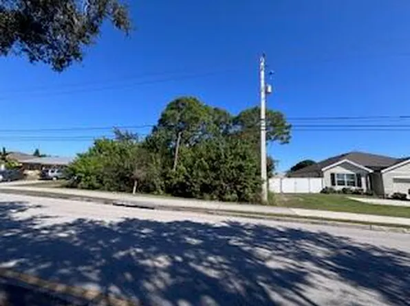 2249 SE Lennard Road, Port St Lucie, FL 34952
