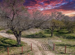 5730 Mockingbird Ln, Mathis, TX 78368