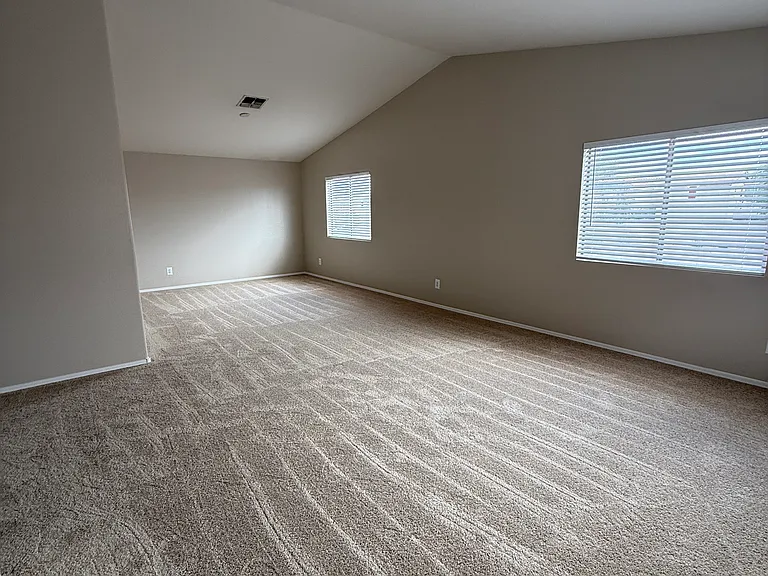 10830 W Taft St — Photo 5