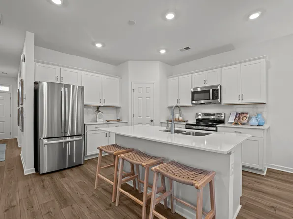 2900 Suzanne Landon Dr #E4, Murfreesboro, TN 37130