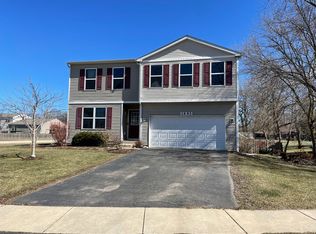 1692 Woodside Ct, Woodstock, IL 60098