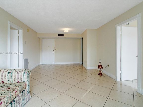 5th image of 4717 NW 7th St APT 604-10