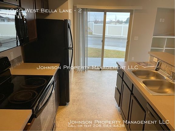 2nd image of 1940 W Bella Ln #2