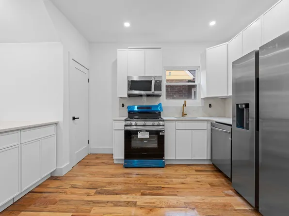 179-11 120th Avenue image 2 of 35