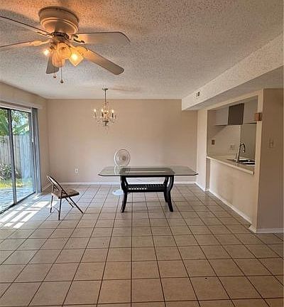 4th image of 2764 Mount Laurel Dr
