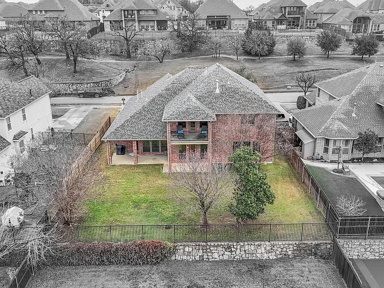 5048 Exposition Way — Photo 44
