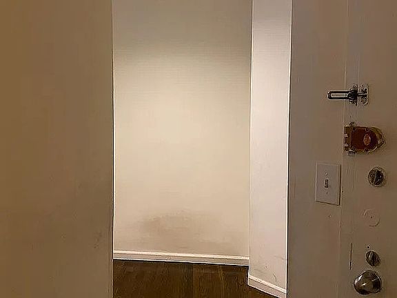 3rd image of 135 W 24th St APT 2C