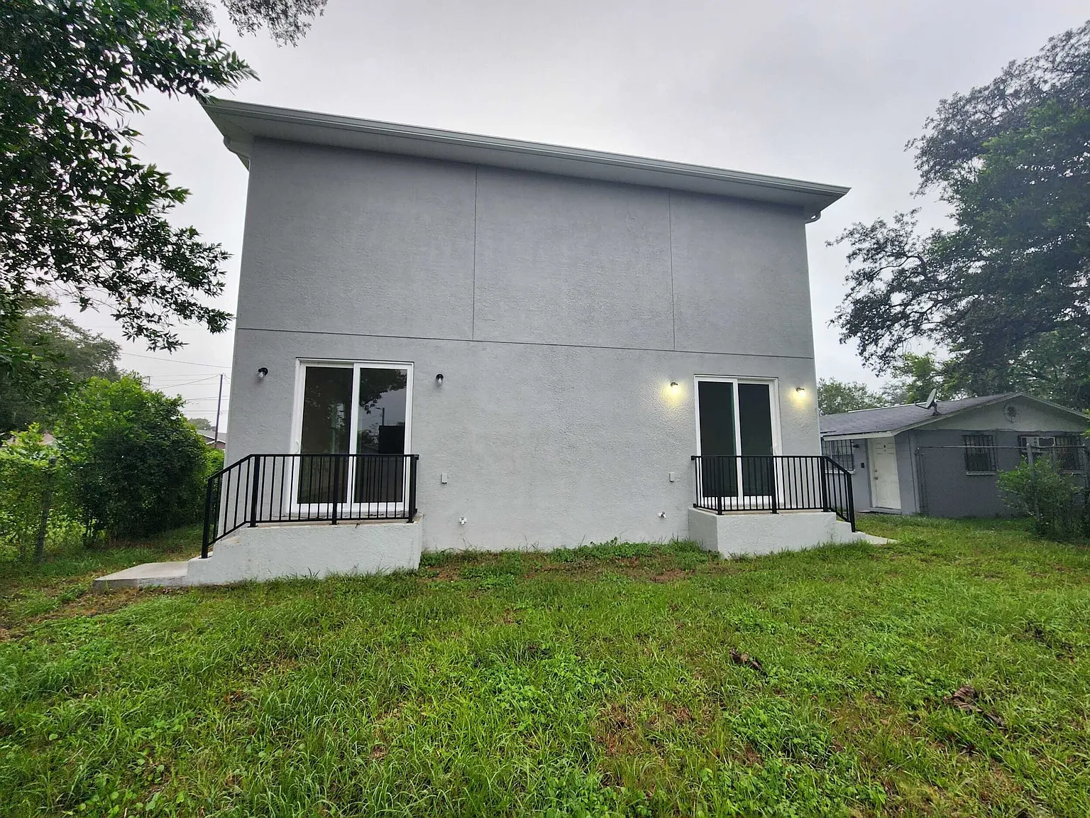 3 bed, 2.5 bath, 1376 sqft, $2,850 — Photo 4