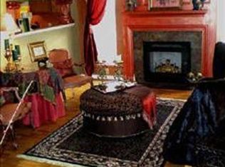 1605 Creek Bank Ln, Arlington, TX 76014