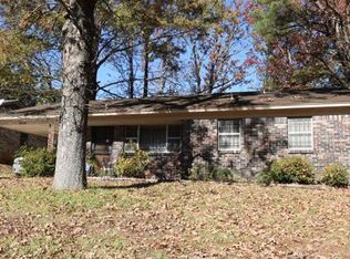 7304 Skylark Dr, Little Rock, AR 72209