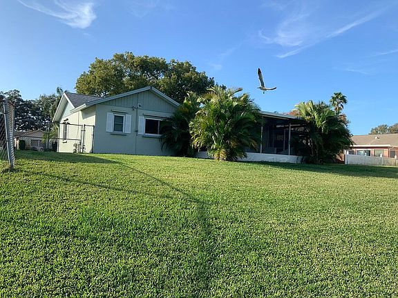 4th image of 2908 Catherine Dr