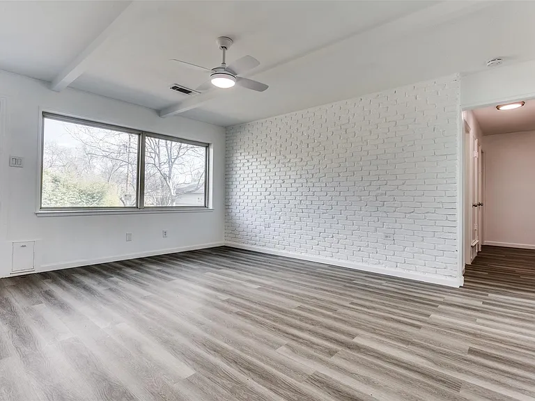 1606 W Shore Dr — Photo 15