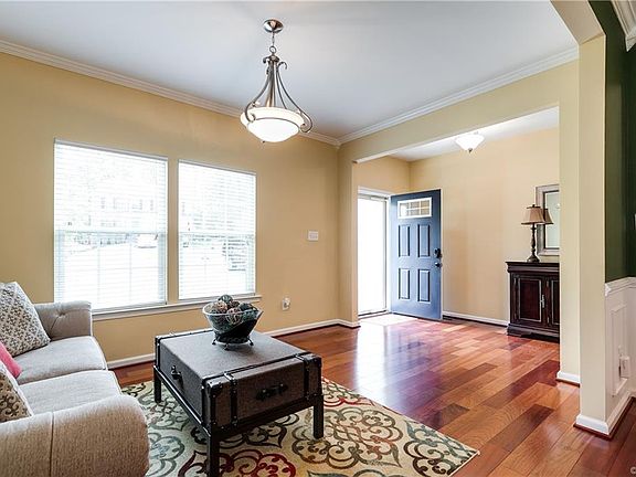 3rd image of 6760 Arbor Meadows Dr