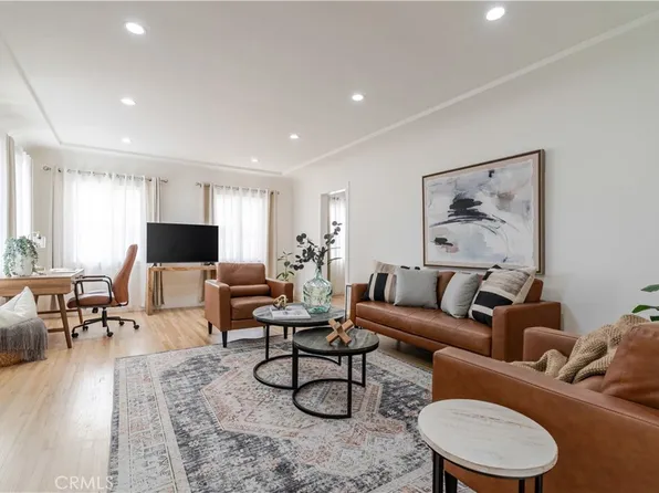 24709 Woodward Ave, Lomita, CA 90717