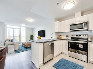 Beech Grove Suites, Toronto, ON M2J 0C3