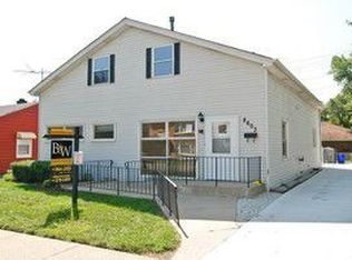8603 45th St, Lyons, IL 60534
