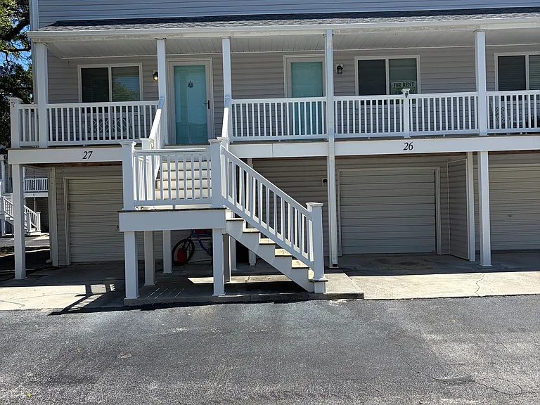 2411 Front St #F-26 — Photo 1