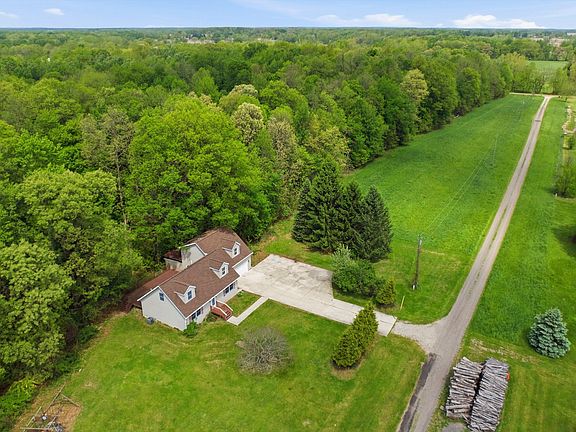 2nd image of 9949 Crofoot Rd