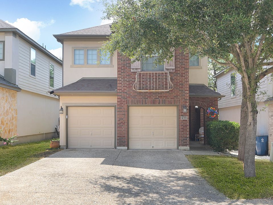 1st image of 21610 Andrews Gdn