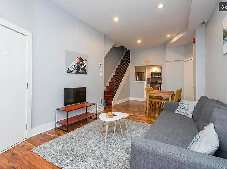 606 S American St #1 — Photo 7