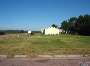 603 S Glenn Ave, Colton, SD 57018