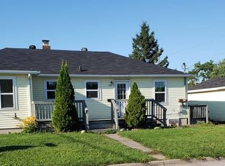 124 W 11th Ave, Sault Sainte Marie, MI 49783