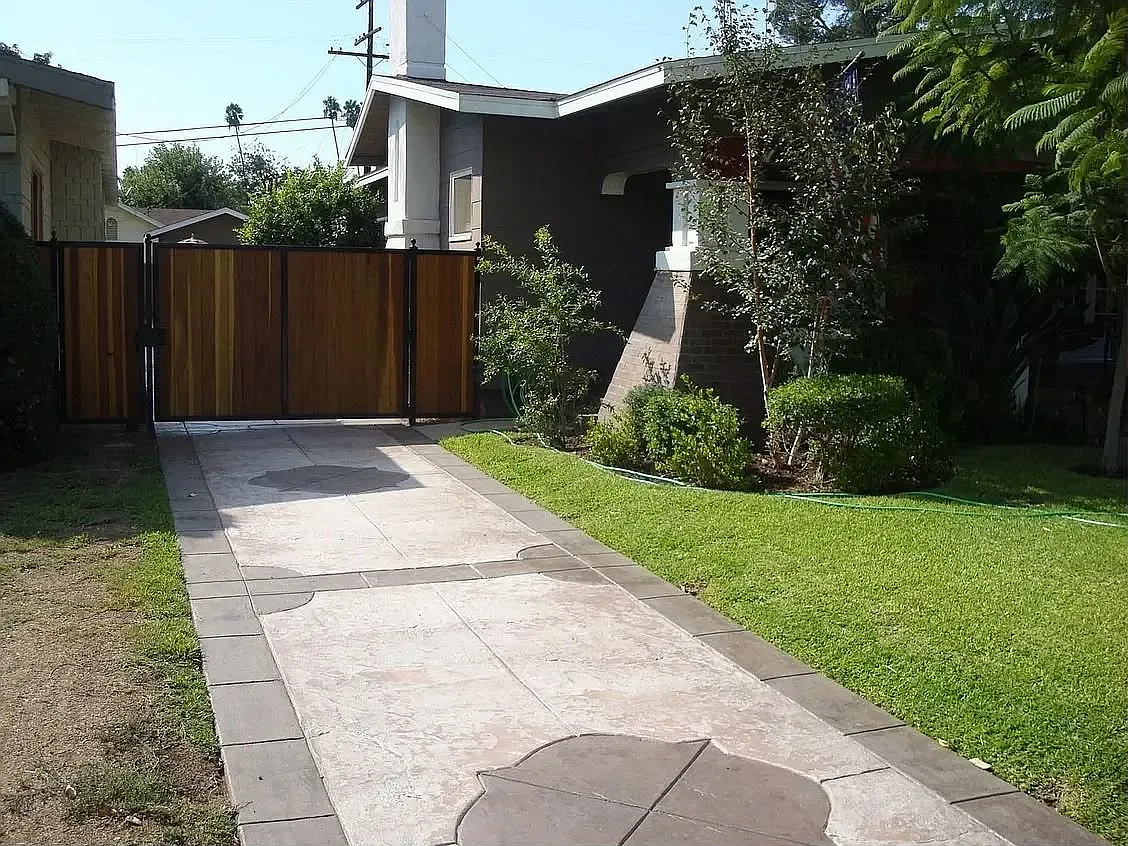 3 bed, 1600 sqft, $5,500 — Photo 3