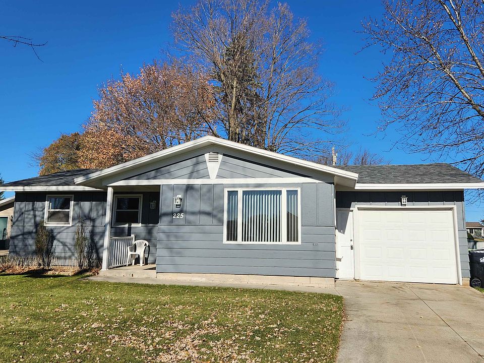 225 W Bowen St, Brandon, WI 53919 Zillow