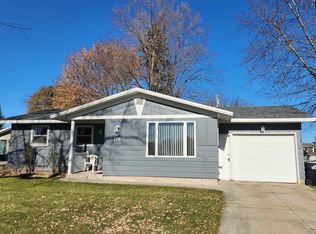 225 W Bowen St, Brandon, WI 53919