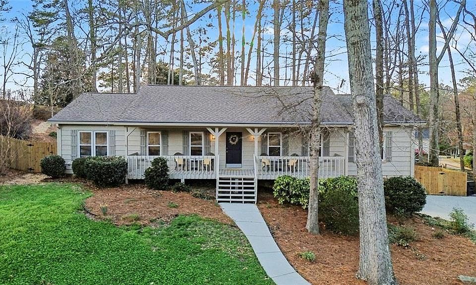 1st image of 3678 Hembree Ln