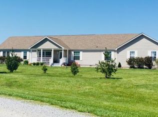 152 Lucas Hap Rd, Anna, IL 62906