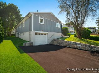 239 Smith St, Peekskill, NY 10566