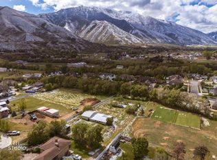 2672 E Canyon Rd, Springville, UT 84663