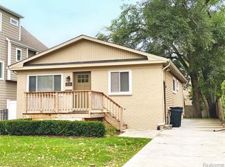 1170 Cole Ave, Birmingham, MI 48009