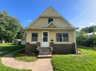 214 W 6th St, Tilton, IL 61833