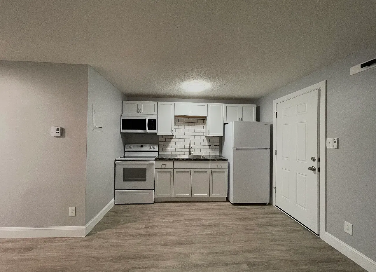 1 bed, $1,095 — Photo 1