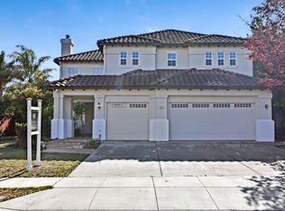 27 White River Cir, Salinas, CA 93906