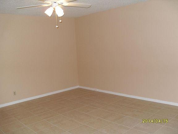 2nd image of 363 Fanshaw I