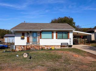 80 NW Big Rock Rd, Medicine Park, OK 73557